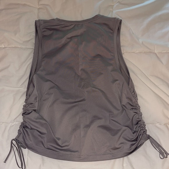 Nike High Neck Workout Top - Picture 2 of 2